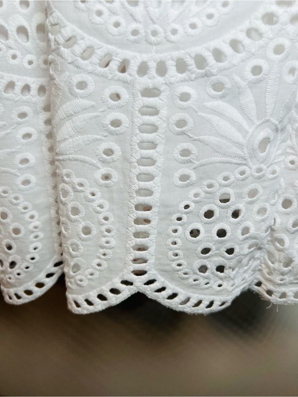 Lilly Pulitzer Eira White Eyelet Pineapple Button Front Midi Dress Size 6 NWT - Picture 11 of 14